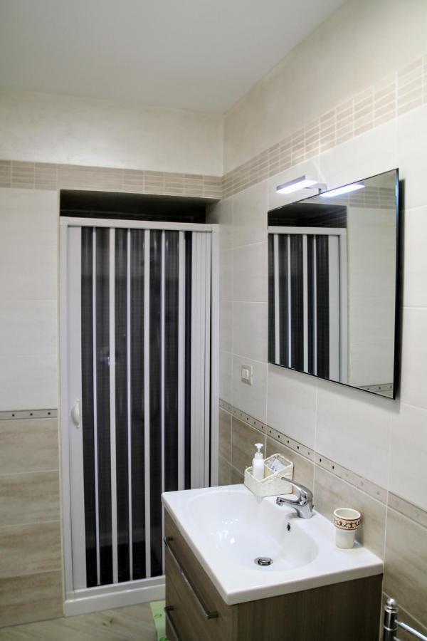 Rooms Dimora Arco - Affitti Brevi Italia 圣安吉罗山 外观 照片