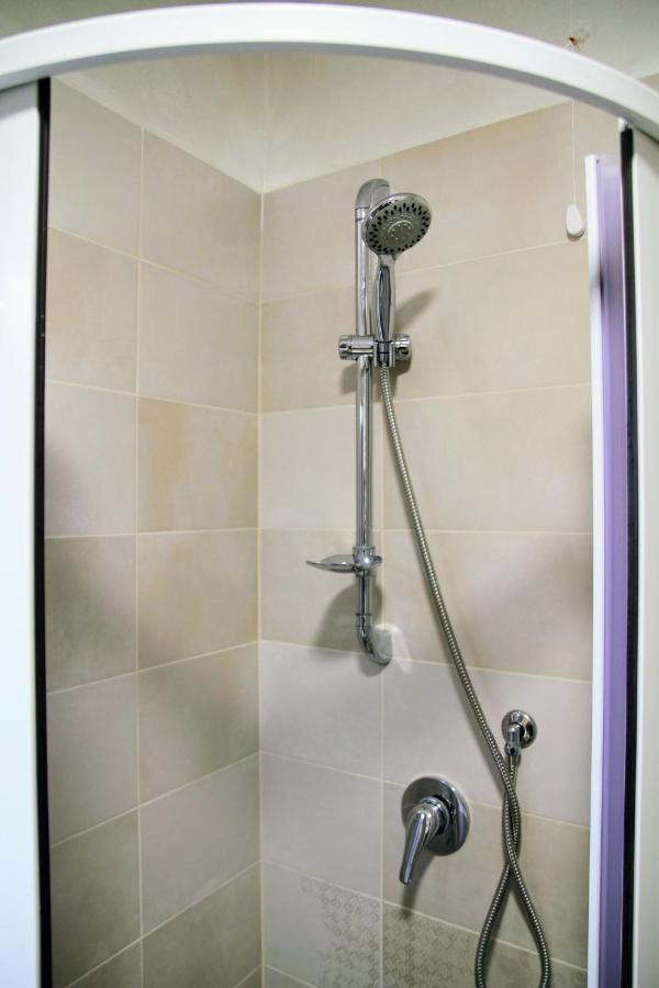 Rooms Dimora Arco - Affitti Brevi Italia 圣安吉罗山 外观 照片