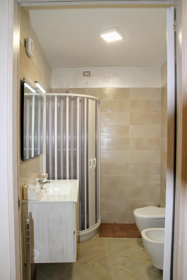 Rooms Dimora Arco - Affitti Brevi Italia 圣安吉罗山 外观 照片