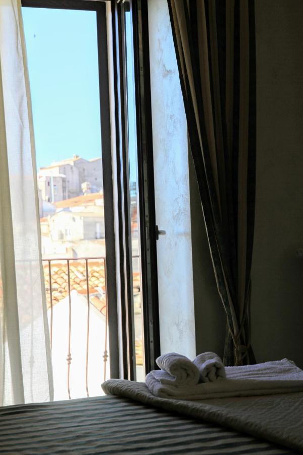 Rooms Dimora Arco - Affitti Brevi Italia 圣安吉罗山 外观 照片